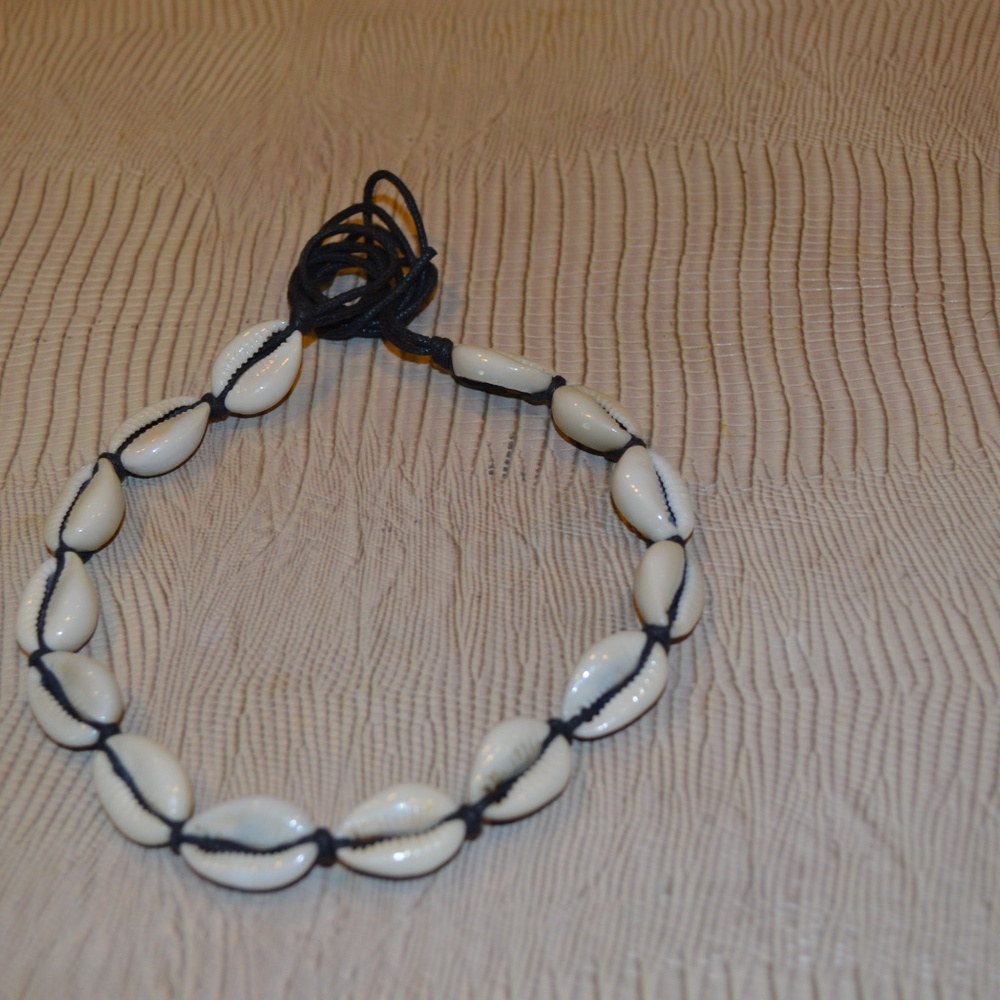 💋Shell Choker - Picture 2 of 4